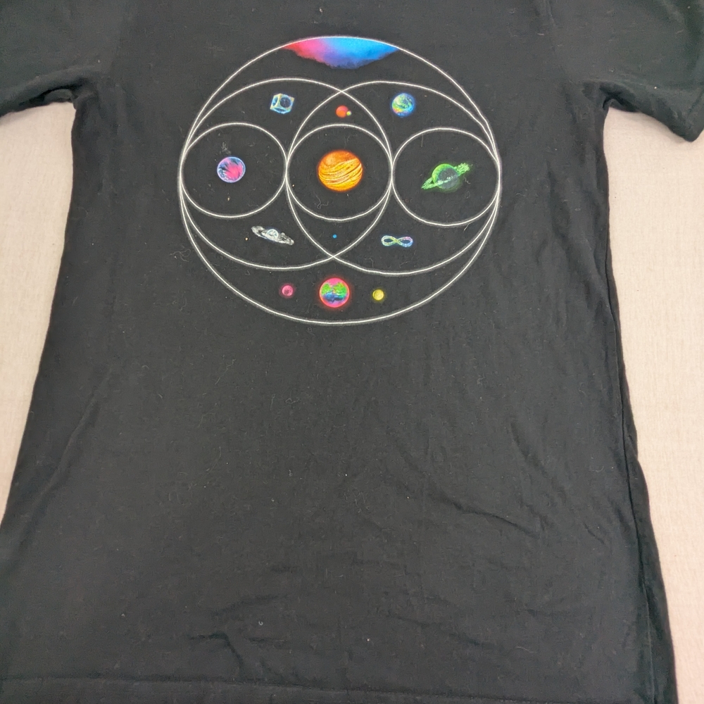 COLDPLAY Music Of The Spheres Concert T-Shirt Colorful Planetary Designs MEDIUM